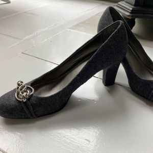 Super Cute Gray Flannel Shoe for Fall- Winter